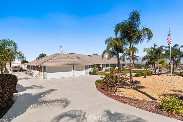 15555 Rancho Viejo Drive, Riverside, CA 92506