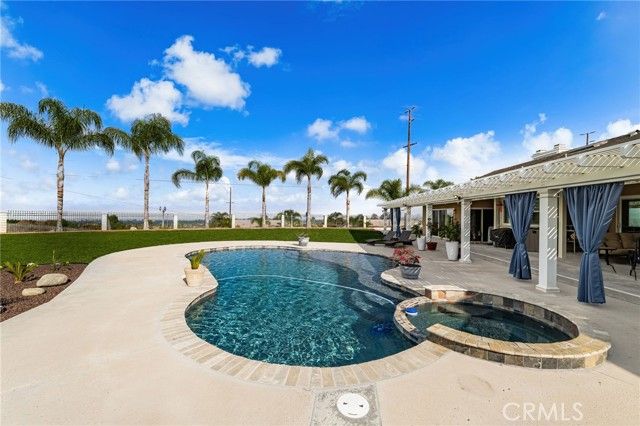 15555 Rancho Viejo Drive, Riverside, CA 92506