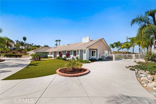 15555 Rancho Viejo Drive, Riverside, CA 92506