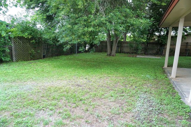 202 BRENDA DR, Converse, TX 78109