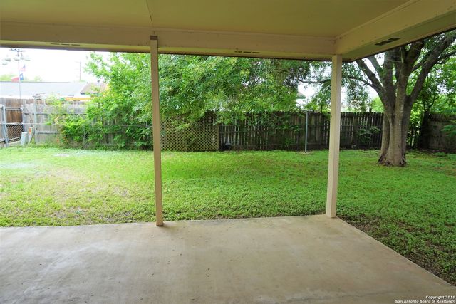 202 BRENDA DR, Converse, TX 78109