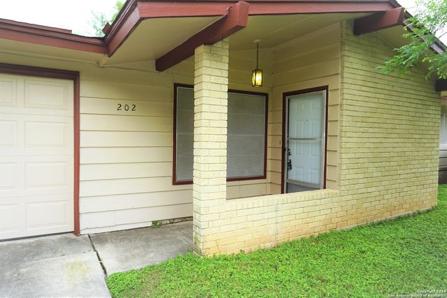 202 BRENDA DR, Converse, TX 78109