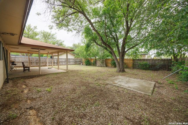202 BRENDA DR, Converse, TX 78109