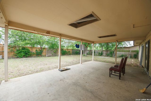 202 BRENDA DR, Converse, TX 78109