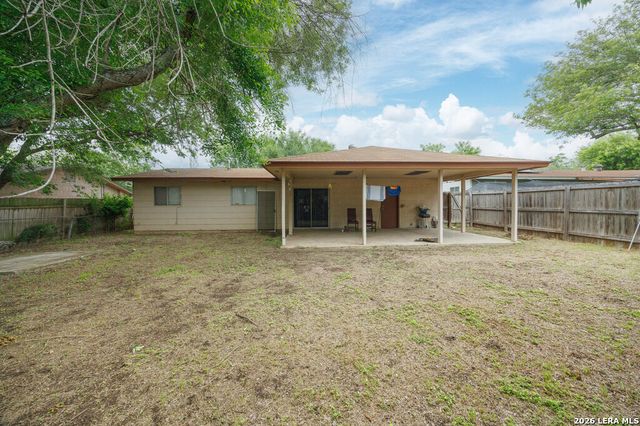 202 BRENDA DR, Converse, TX 78109