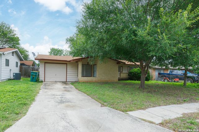 202 BRENDA DR, Converse, TX 78109