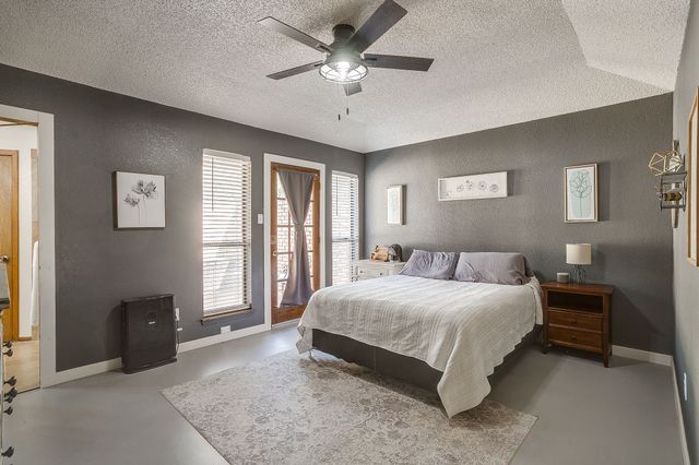 3300 Sherwood Street, Willow Park, TX 76087