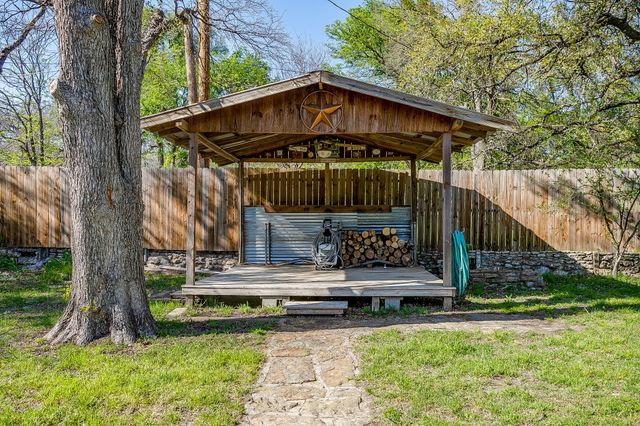 3300 Sherwood Street, Willow Park, TX 76087