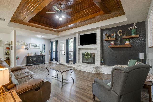 3300 Sherwood Street, Willow Park, TX 76087