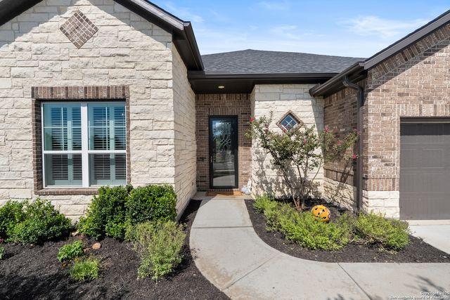 604 Academy Oaks, San Marcos, TX 78666