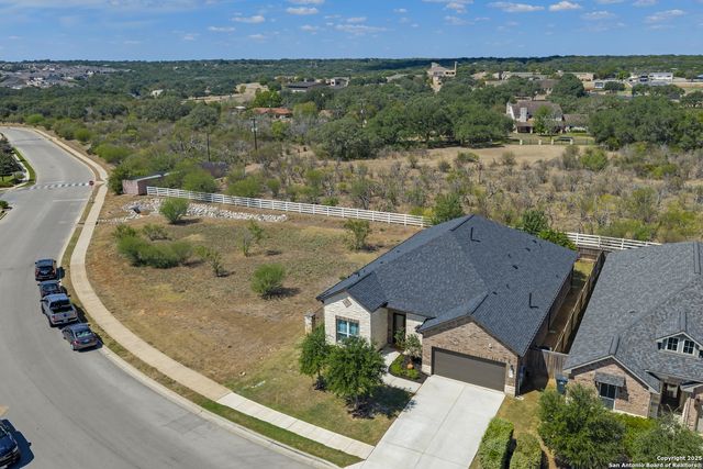 604 Academy Oaks, San Marcos, TX 78666