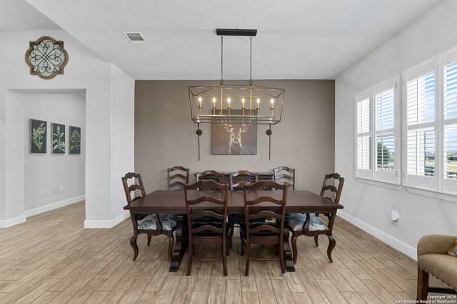 604 Academy Oaks, San Marcos, TX 78666