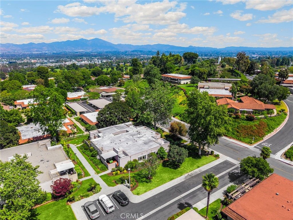 Image 20 of property listing at 3066 Via Serena S D, Laguna Woods, CA 92637