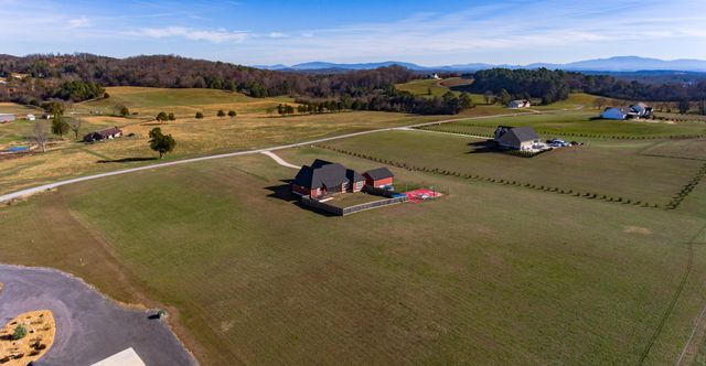 5857 Dalton Pike SE, Cleveland, TN 37323