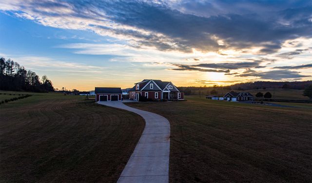 5857 Dalton Pike SE, Cleveland, TN 37323