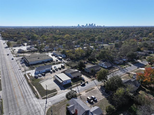 3900 Mercury Street, Haltom City, TX 76111