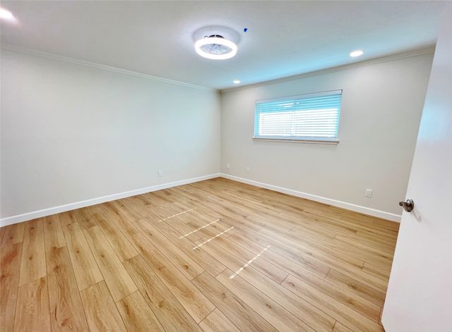 1842 Juniper Lane, Lewisville, TX 75077