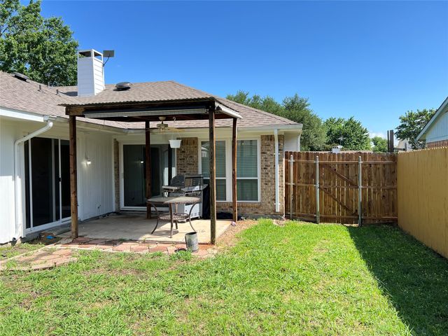 1842 Juniper Lane, Lewisville, TX 75077