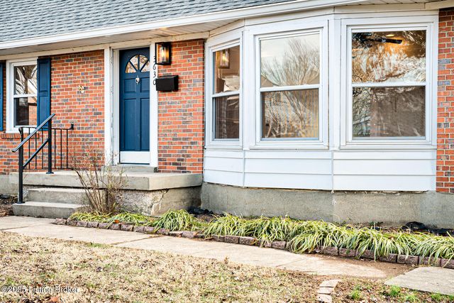 3630 Windward Way, Louisville, KY 40220