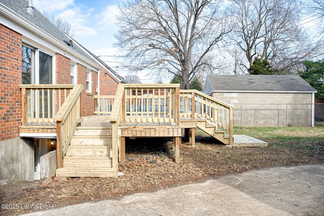 3630 Windward Way, Louisville, KY 40220