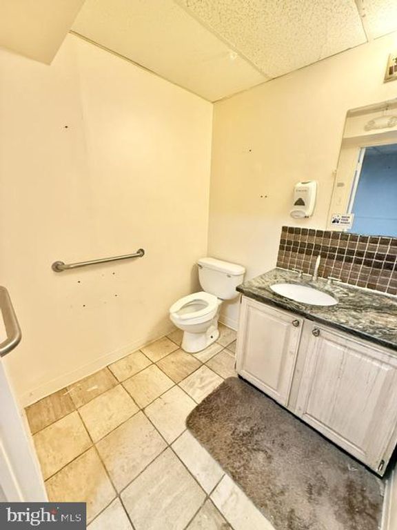 325 MILL ST #4, BRISTOL, PA 19007 — photo 5