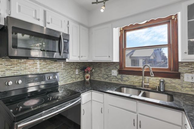 2251 Tuliptree Avenue, Columbus, OH 43229