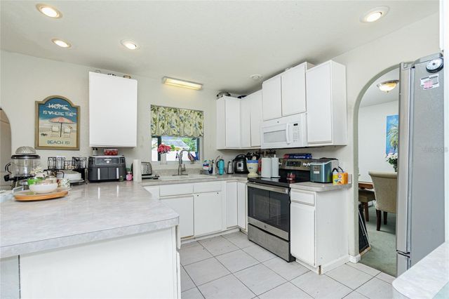 6103 FABIAN ROAD, North Port, FL 34287