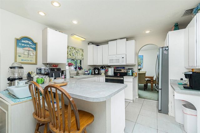 6103 FABIAN ROAD, North Port, FL 34287