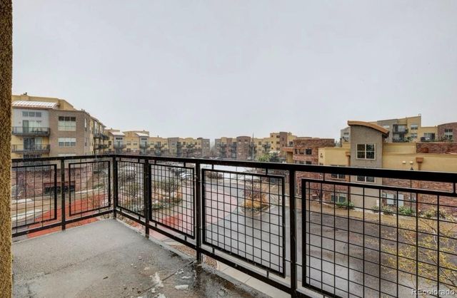 9079 E Panorama Circle 204, Englewood, CO 80112