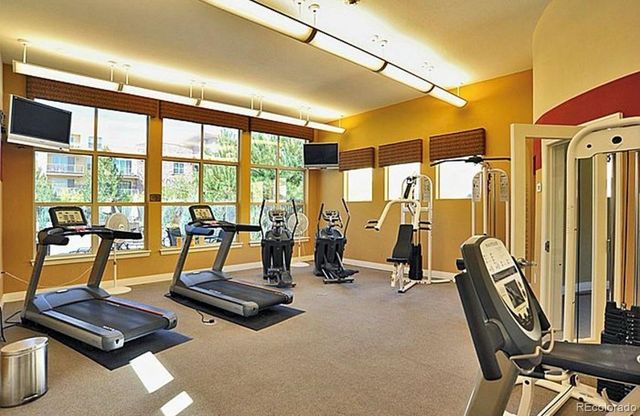 9079 E Panorama Circle 204, Englewood, CO 80112