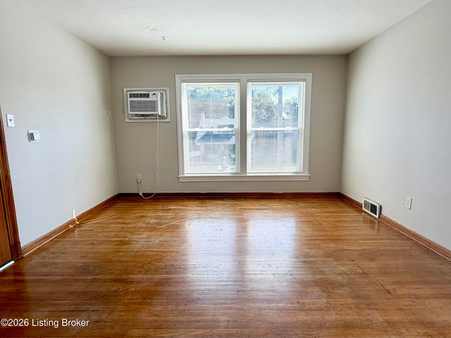 208 Breckinridge ln. Ln 4, Louisville, KY 40207
