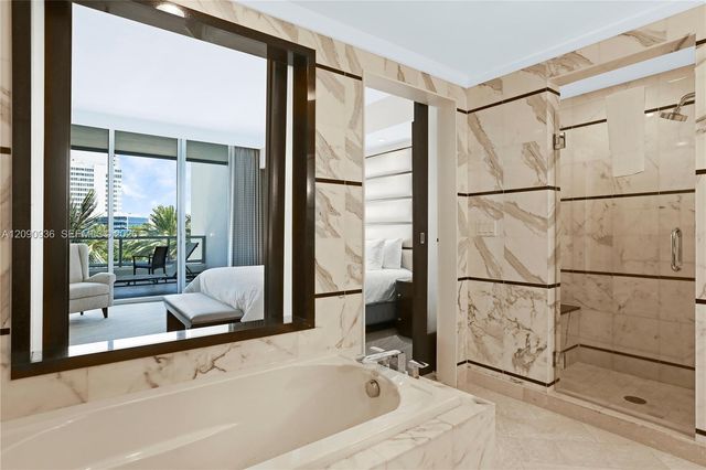 4391 Collins Avenue 307, Miami Beach, FL 33140