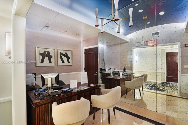 4391 Collins Avenue 307, Miami Beach, FL 33140
