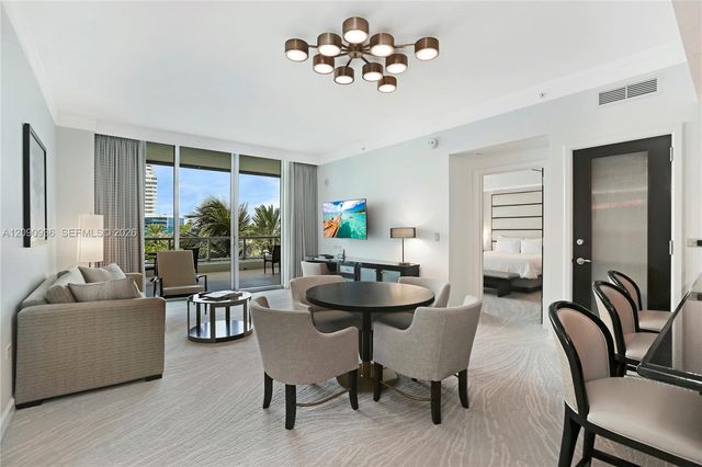 4391 Collins Avenue 307, Miami Beach, FL 33140