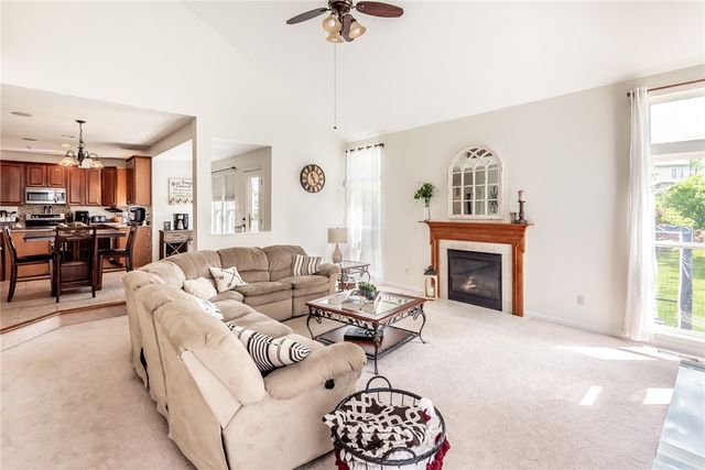 318 Countryside Drive, Lebanon, OH 45036