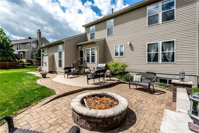 318 Countryside Drive, Lebanon, OH 45036