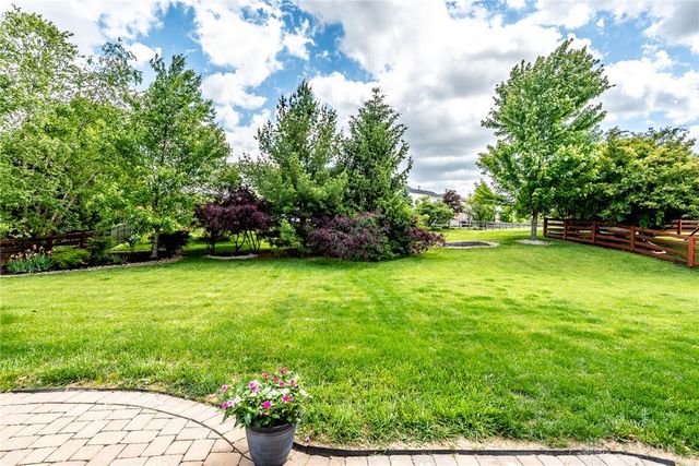 318 Countryside Drive, Lebanon, OH 45036