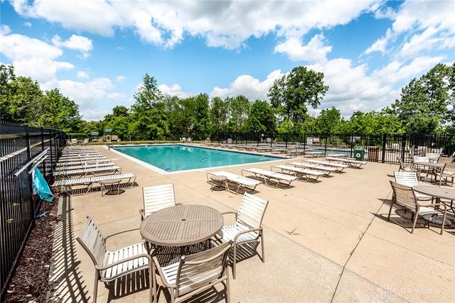 318 Countryside Drive, Lebanon, OH 45036