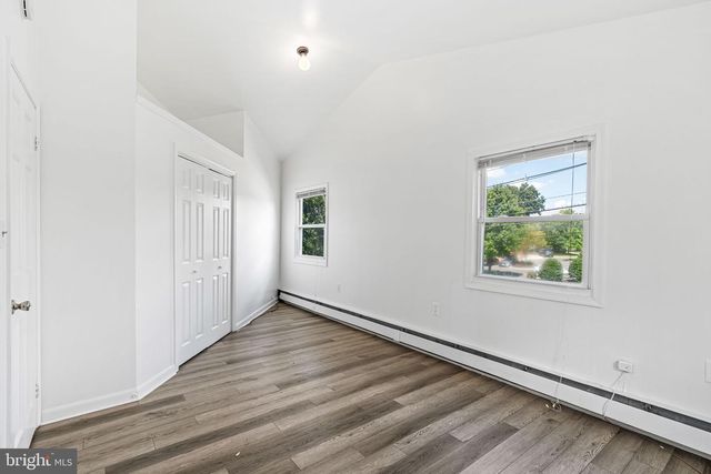 1615 CHAPEL AVE W, Cherry Hill, NJ 08002