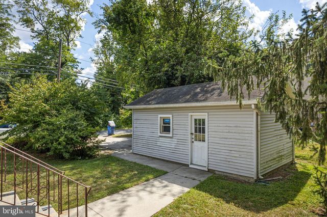 1615 CHAPEL AVE W, Cherry Hill, NJ 08002