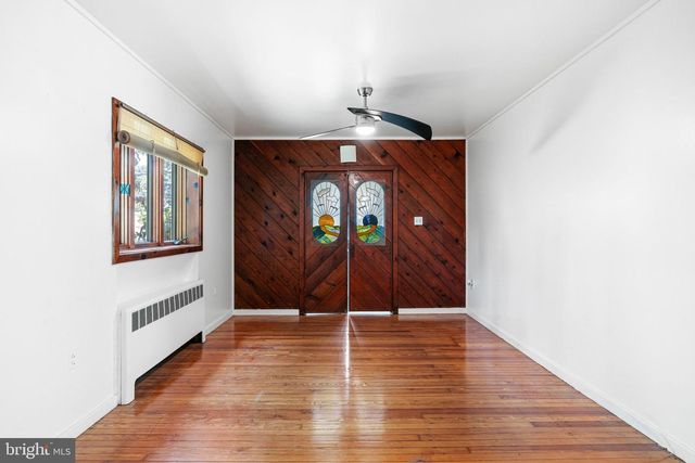 1615 CHAPEL AVE W, Cherry Hill, NJ 08002