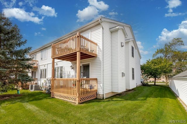 3 Beacon Park L, Amherst, NY 14228