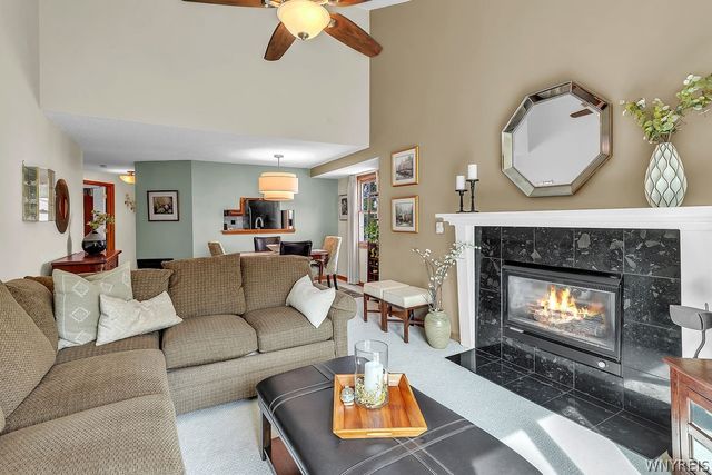 3 Beacon Park L, Amherst, NY 14228
