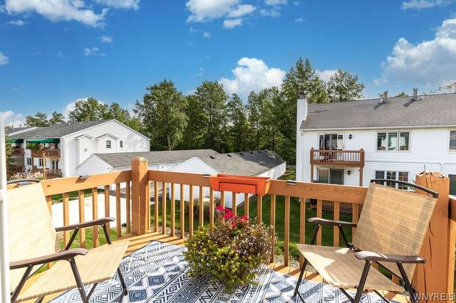 3 Beacon Park L, Amherst, NY 14228