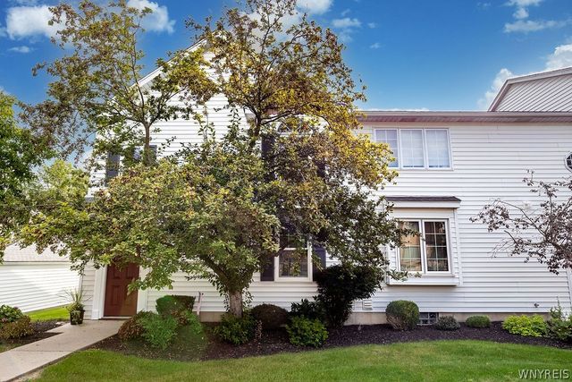 3 Beacon Park L, Amherst, NY 14228