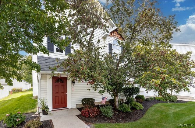 3 Beacon Park L, Amherst, NY 14228