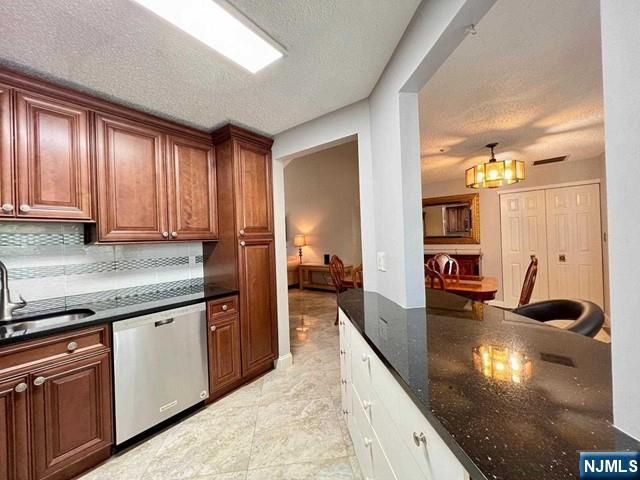 1029 Castle Road, Mahwah, NJ 07430