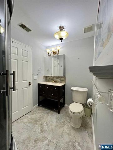1029 Castle Road, Mahwah, NJ 07430