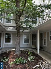 1029 Castle Road, Mahwah, NJ 07430