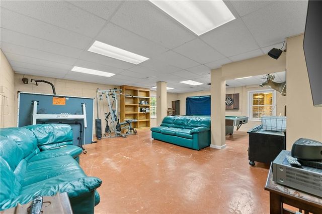 670 Harbor Cove, Gainesville, GA 30501